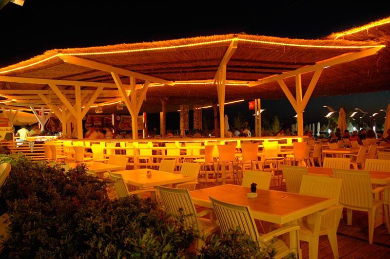 Vela Hotel Restaurant Голем Екстер'єр фото