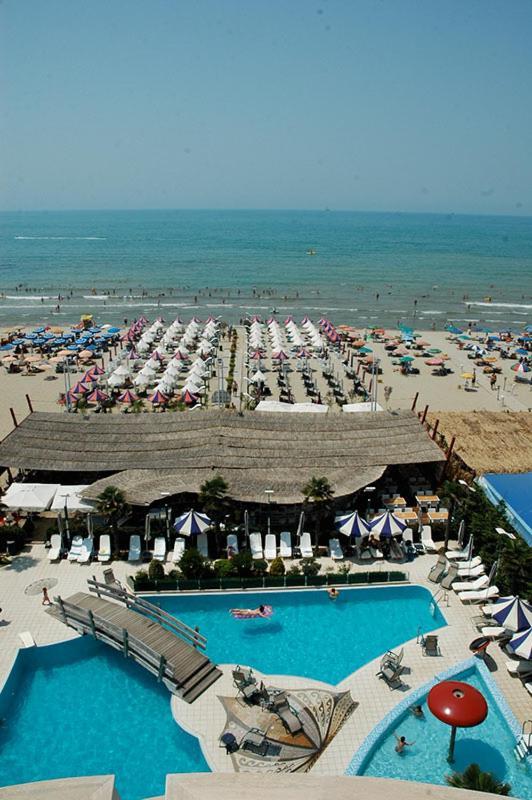 Vela Hotel Restaurant Голем Екстер'єр фото
