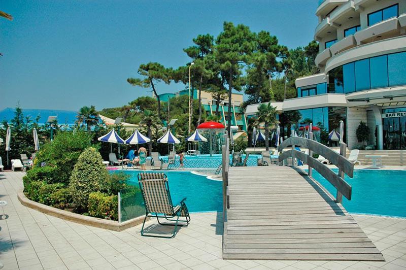 Vela Hotel Restaurant Голем Екстер'єр фото